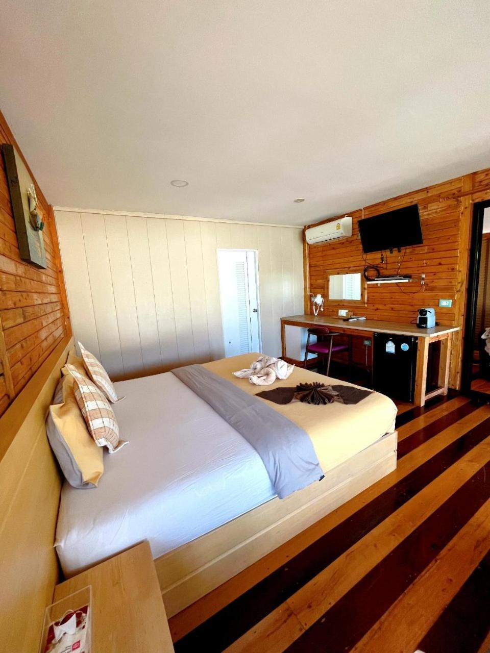 A-Na-Lay Resort Koh Kood Ko Kut Bagian luar foto